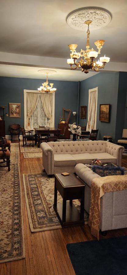 Oaklawn Inn Menomonie Luaran gambar