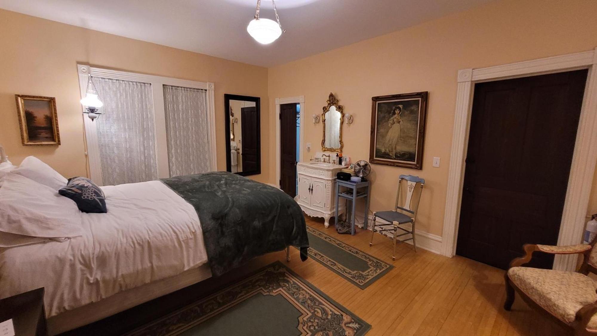 Oaklawn Inn Menomonie Luaran gambar
